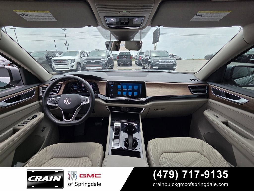 2024 Volkswagen Atlas 2.0T SE w/Technology