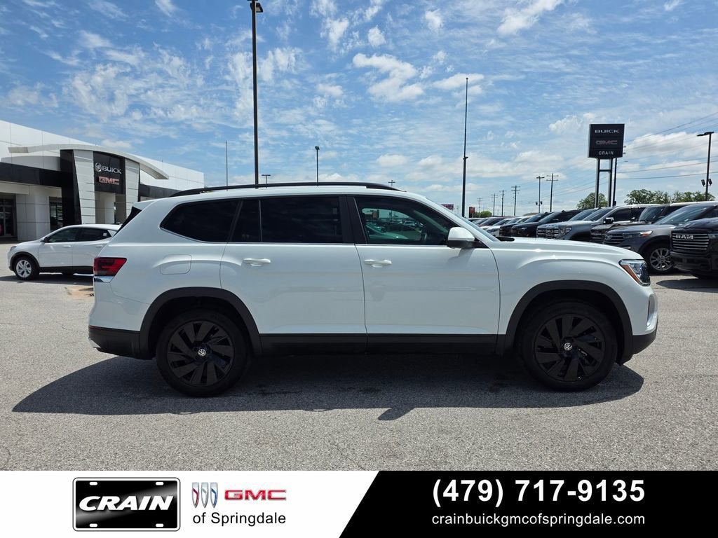 2024 Volkswagen Atlas 2.0T SE w/Technology