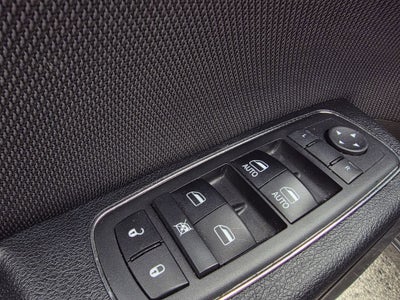 2017 Dodge Charger SE