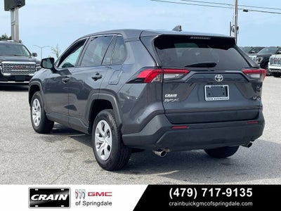 2024 Toyota RAV4 LE