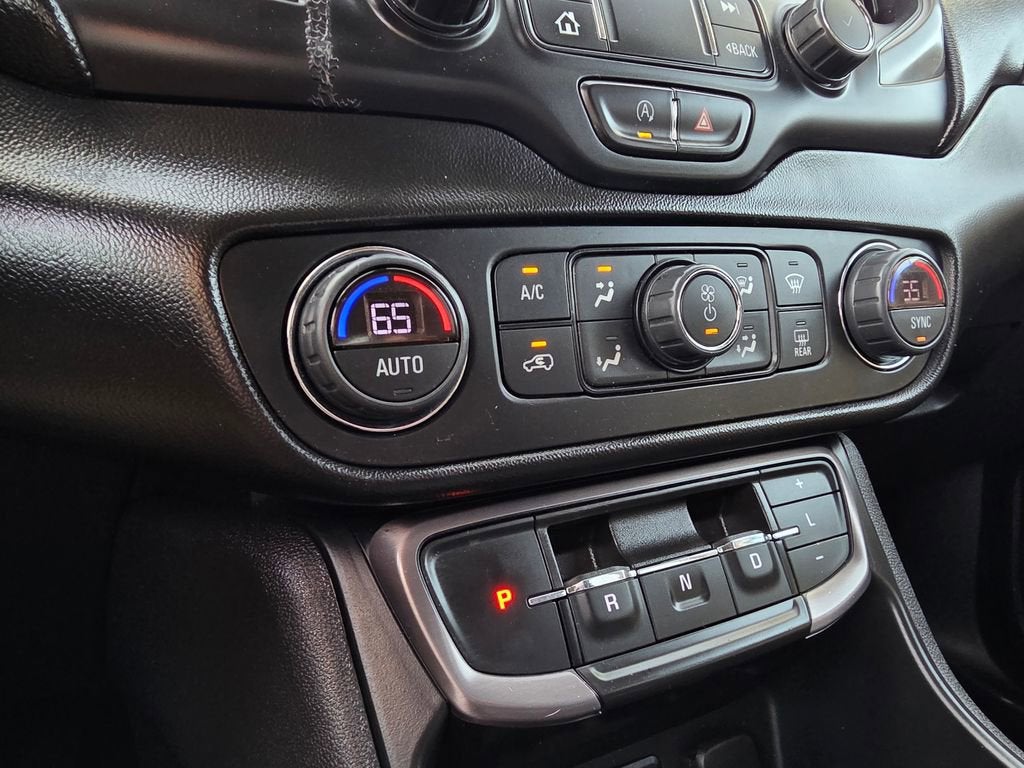 2022 GMC Terrain AT4