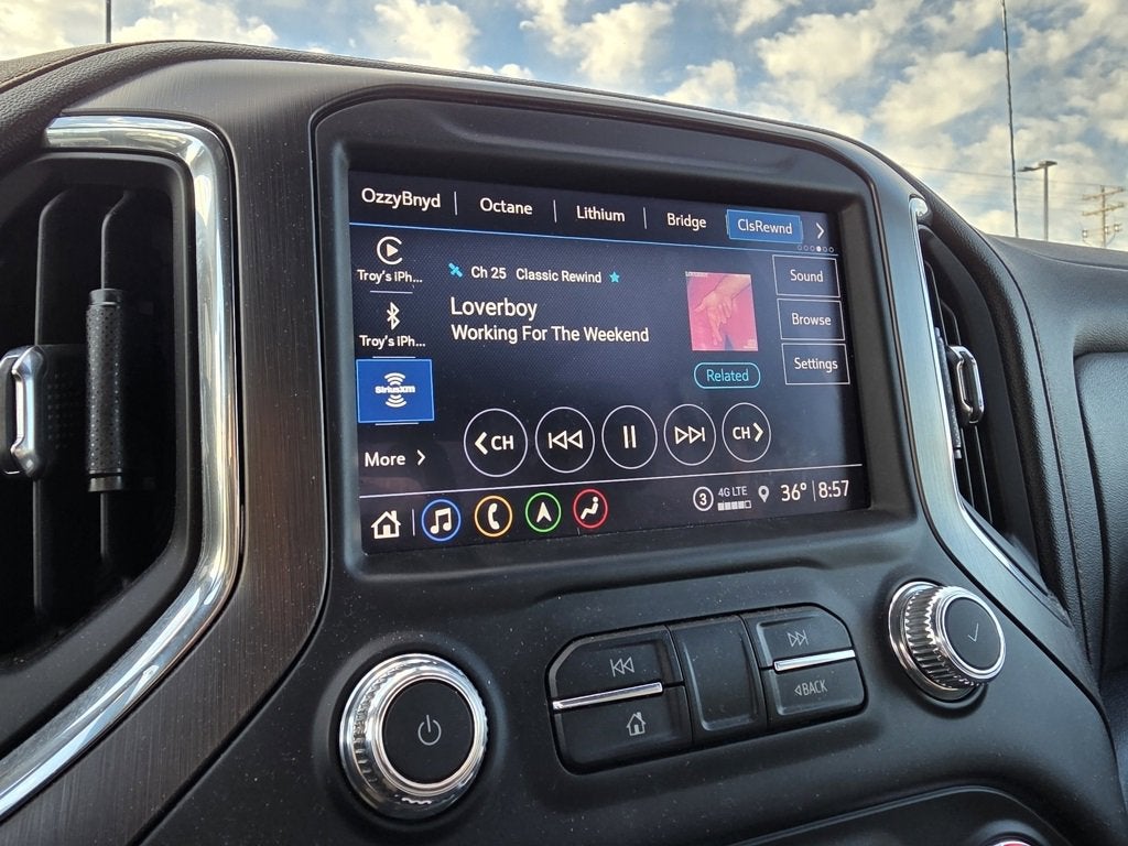 2022 GMC Sierra 1500 Limited AT4