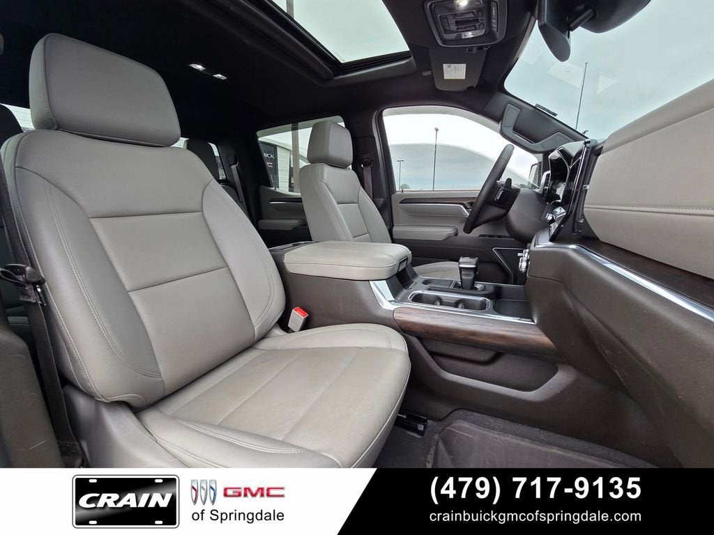 2025 GMC Sierra 1500 SLT