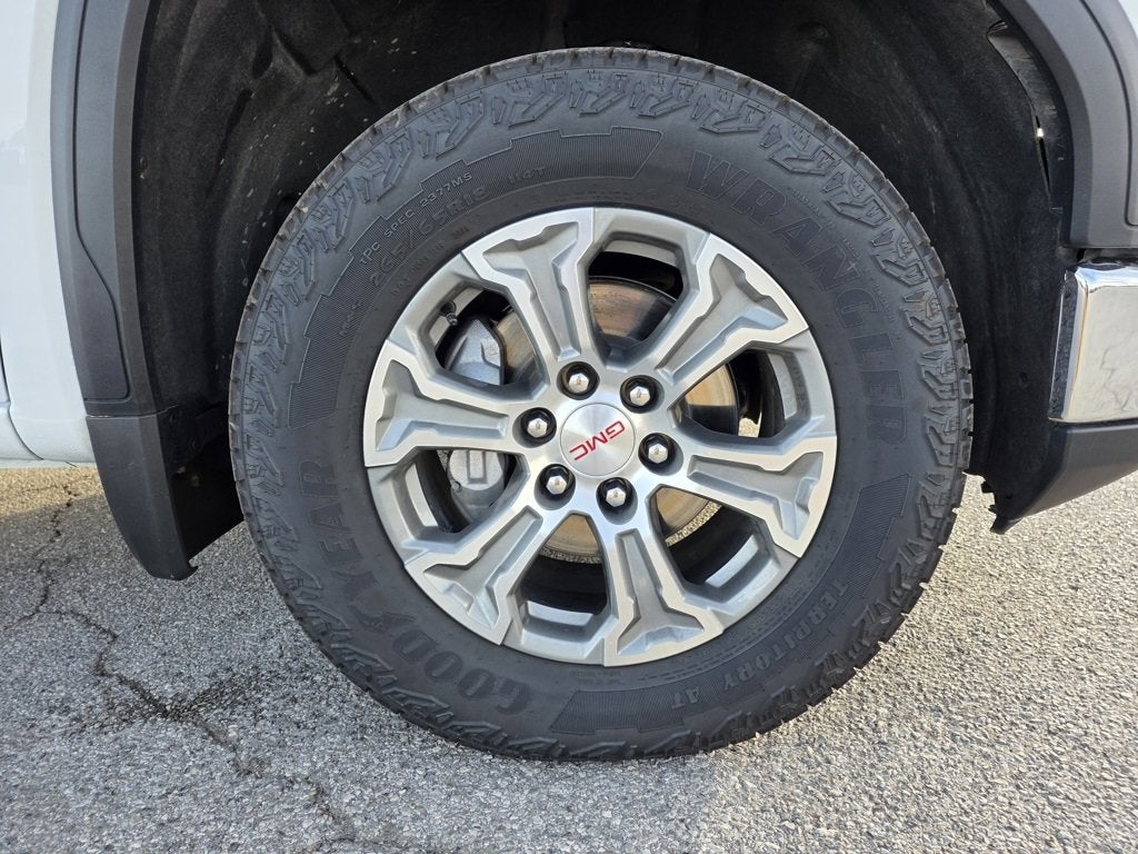 2024 GMC Sierra 1500 SLT