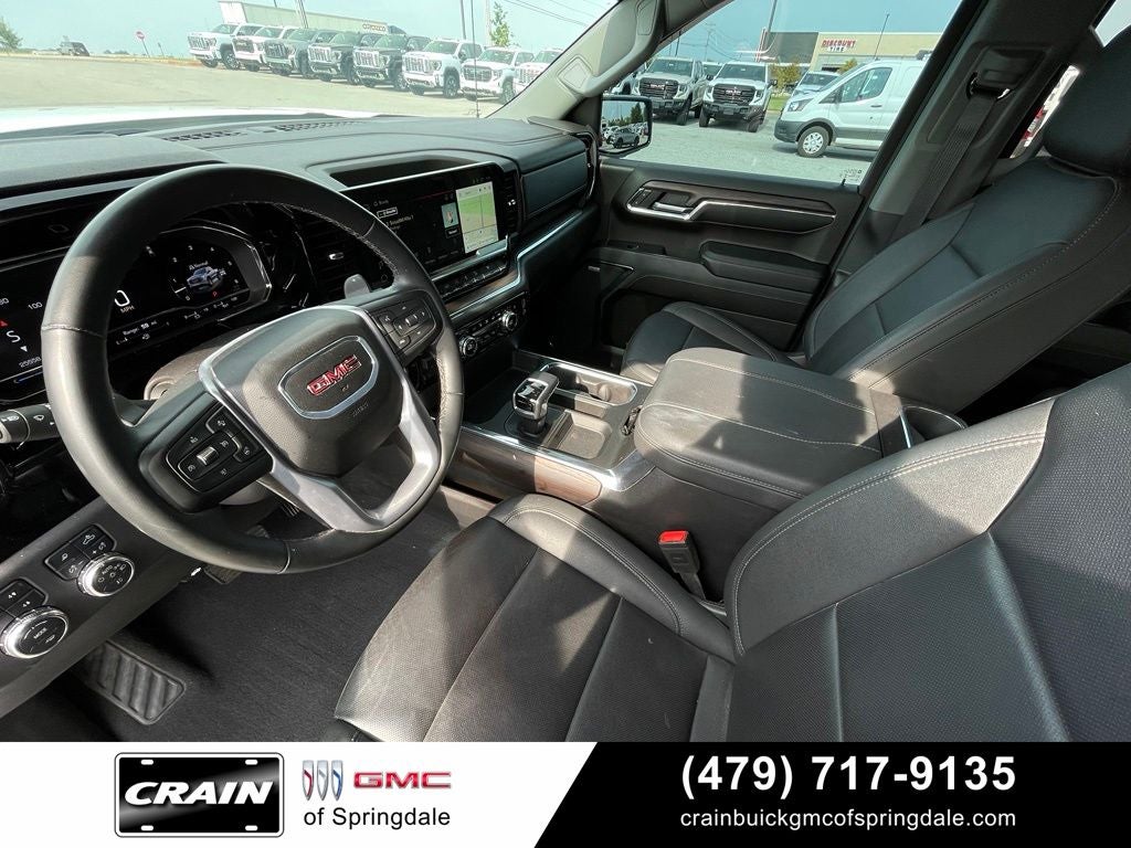 2024 GMC Sierra 1500 SLT