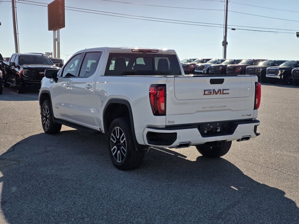 2025 GMC Sierra 1500 AT4