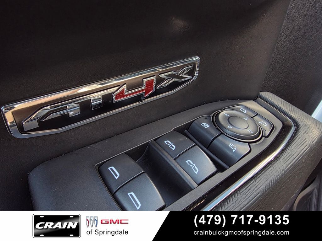 2025 GMC Sierra 1500 AT4X