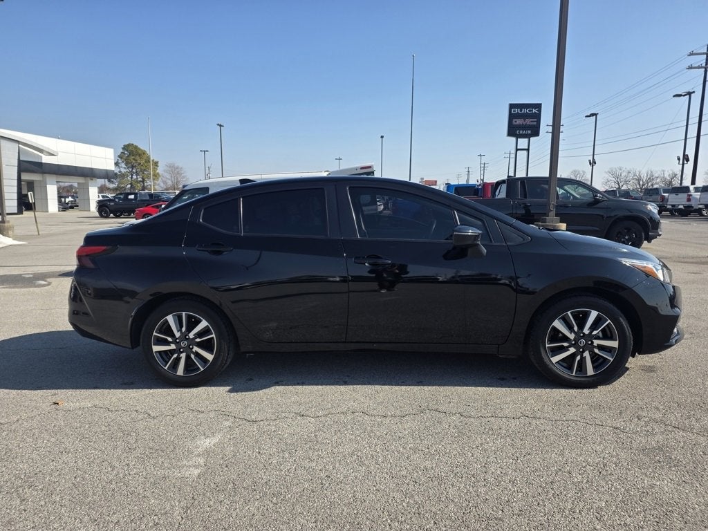 2021 Nissan Versa SV