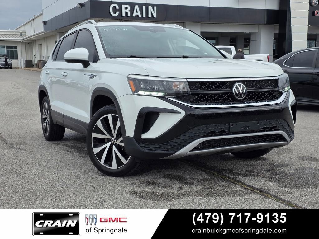 2023 Volkswagen Taos SE