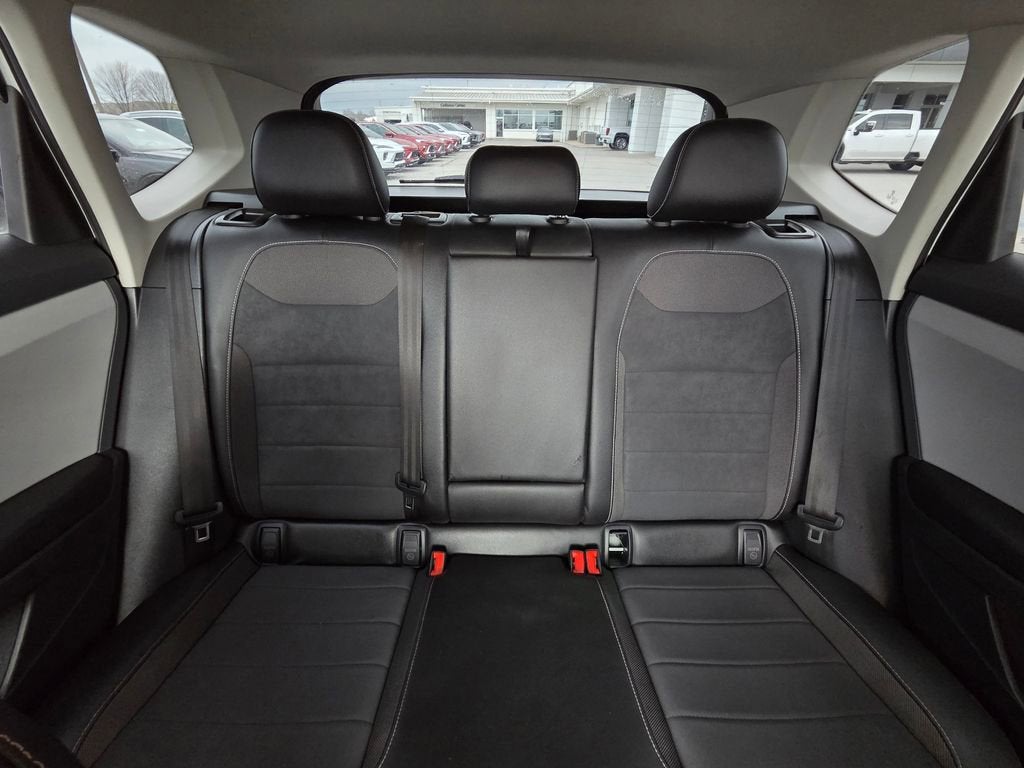 2023 Volkswagen Taos SE