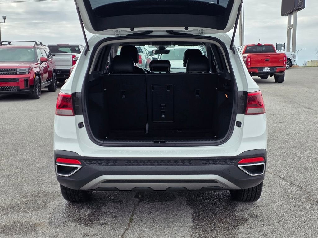 2023 Volkswagen Taos SE