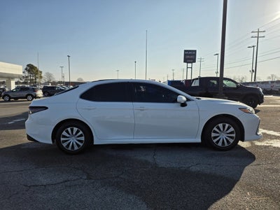 2023 Toyota Camry Hybrid LE
