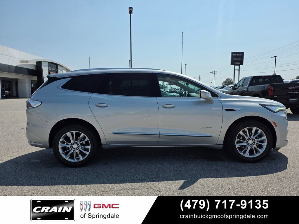 2022 Buick Enclave Avenir