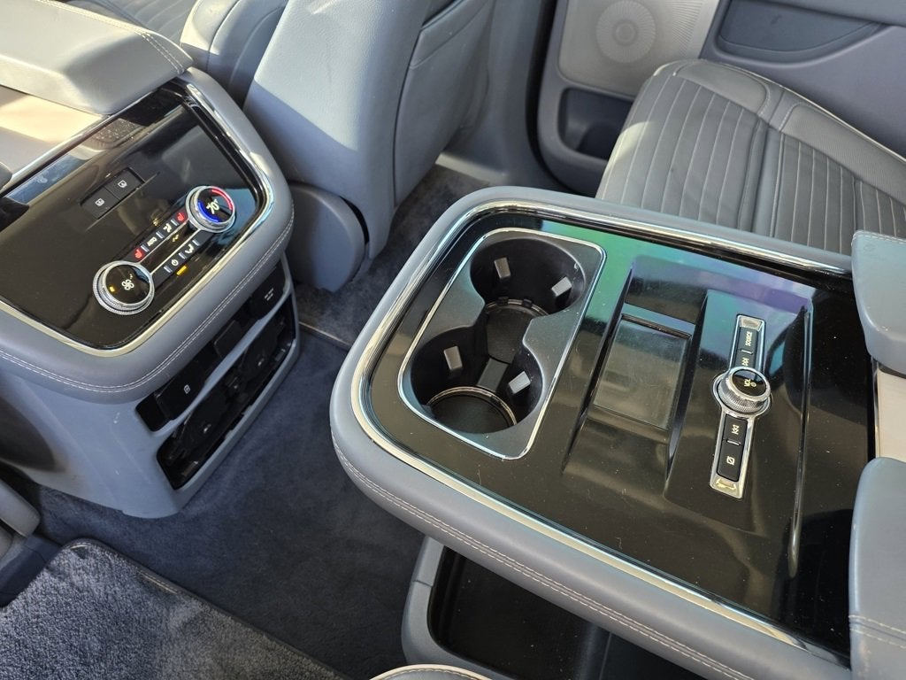 2020 Lincoln Navigator Black Label