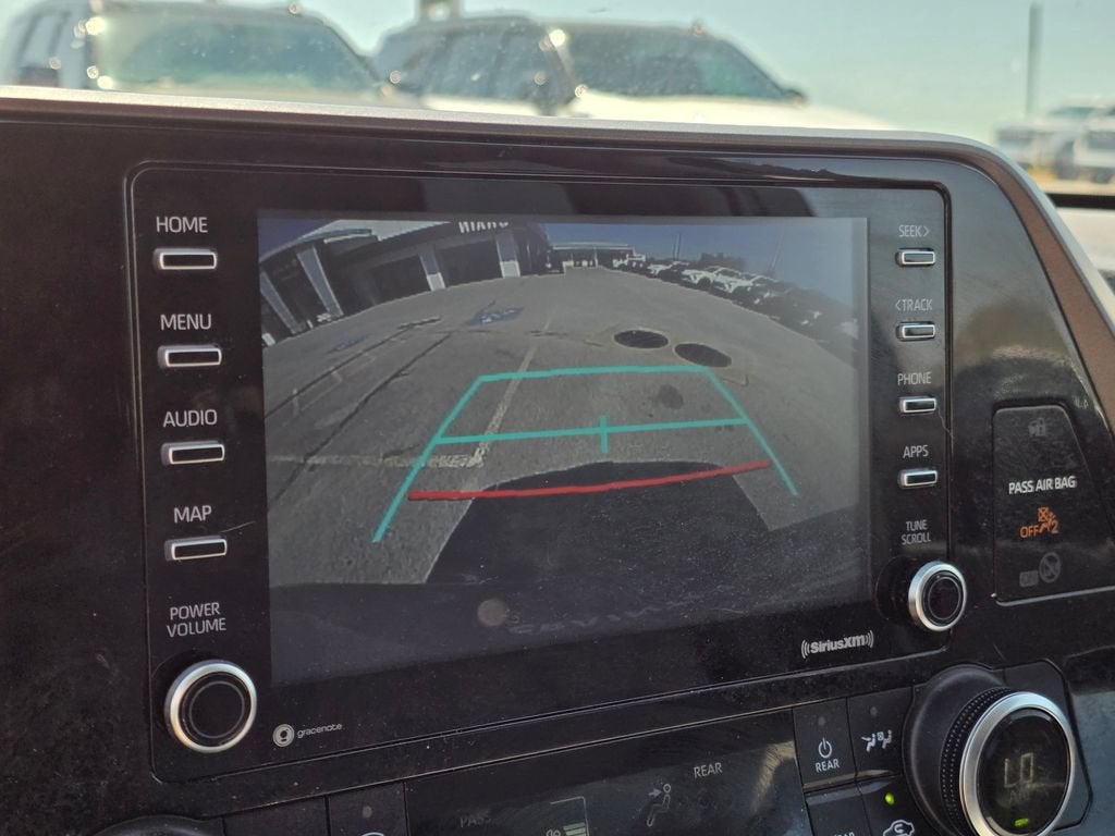 2021 Toyota Highlander L