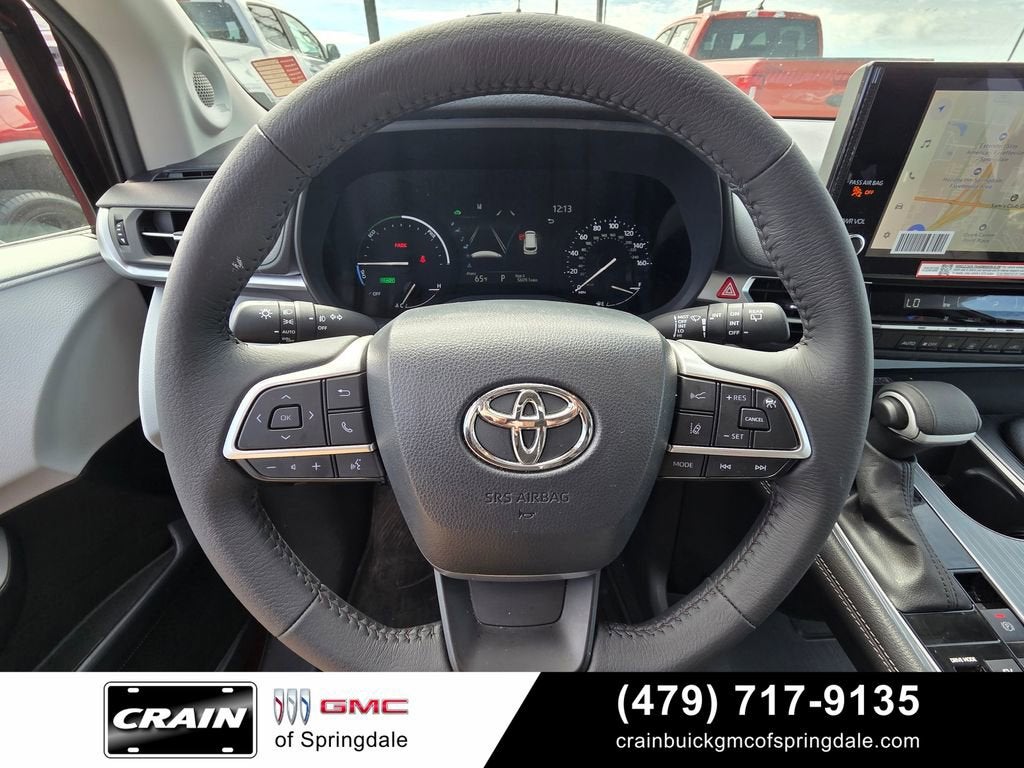 2025 Toyota Sienna XLE