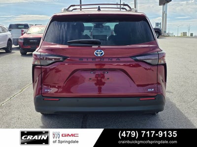 2025 Toyota Sienna XLE