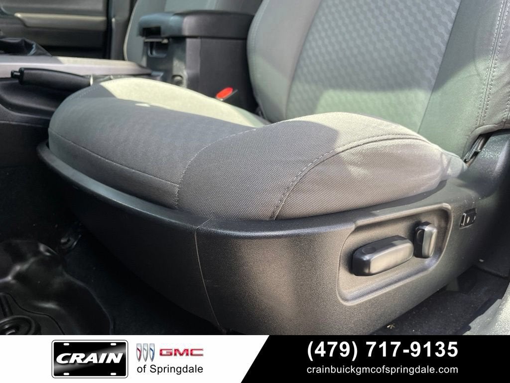 2021 Toyota Tacoma 2WD SR5