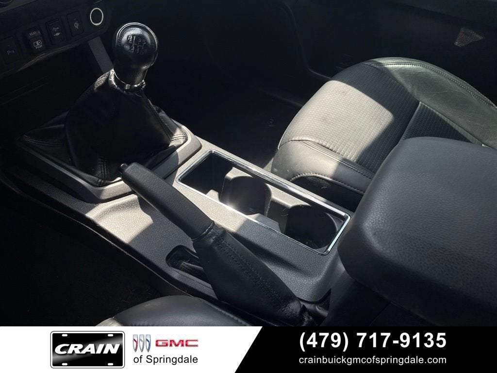 2018 Toyota Tacoma SR