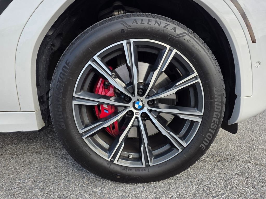 2022 BMW X6 xDrive40i