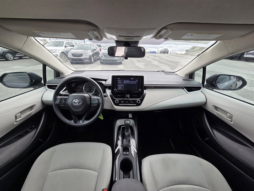 2022 Toyota Corolla LE