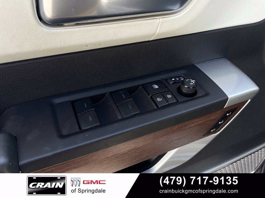 2025 Toyota Sequoia SR5