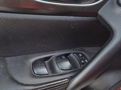 2022 Nissan Rogue Sport S