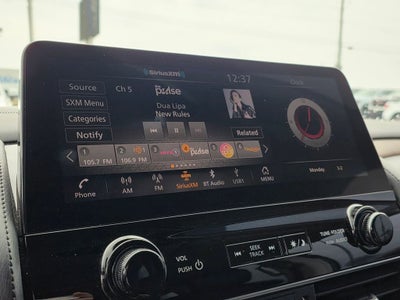 2022 Nissan Armada SL