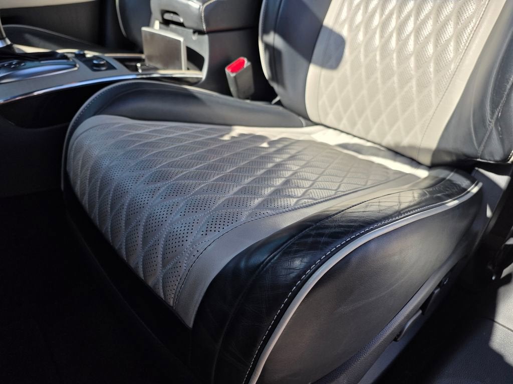 2017 INFINITI QX70 4DR RWD