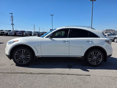 2017 INFINITI QX70 4DR RWD
