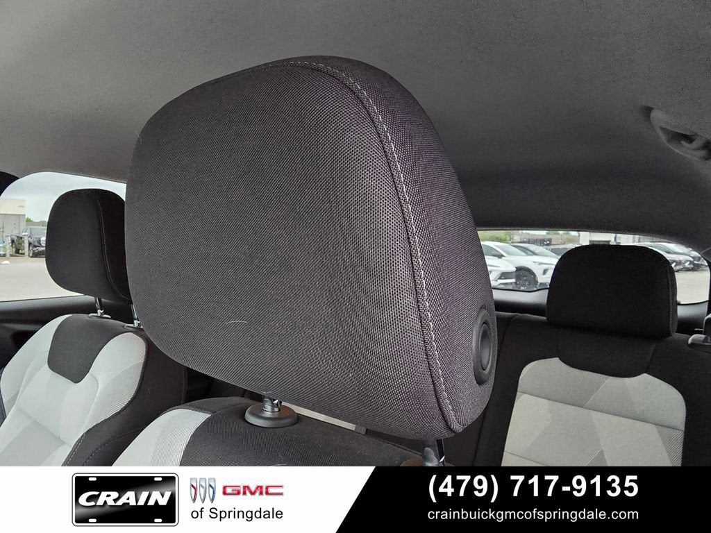 2025 Chevrolet Trax LS