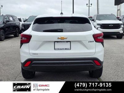 2025 Chevrolet Trax LS