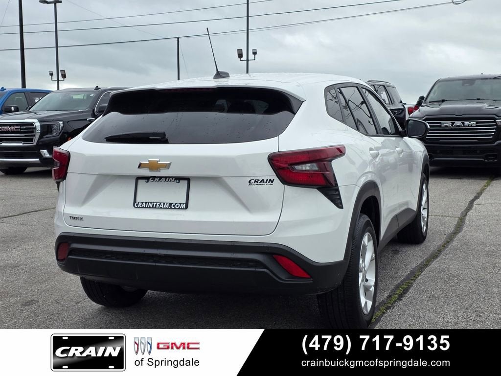 2025 Chevrolet Trax LS