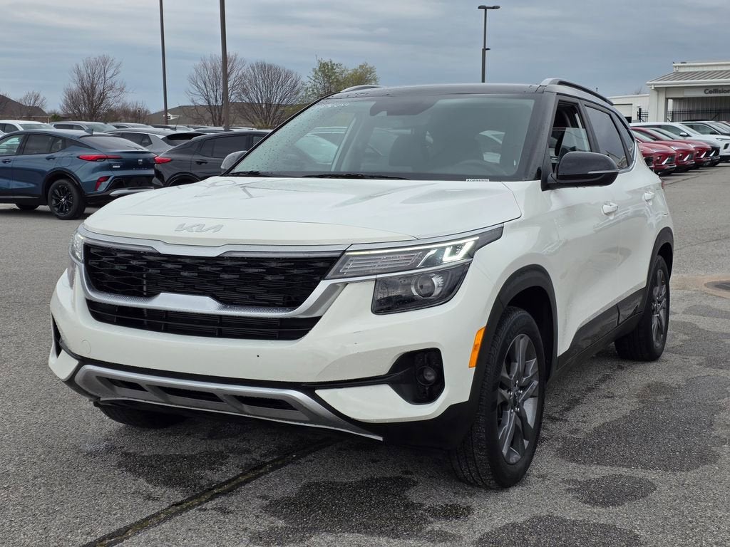 2023 Kia Seltos S