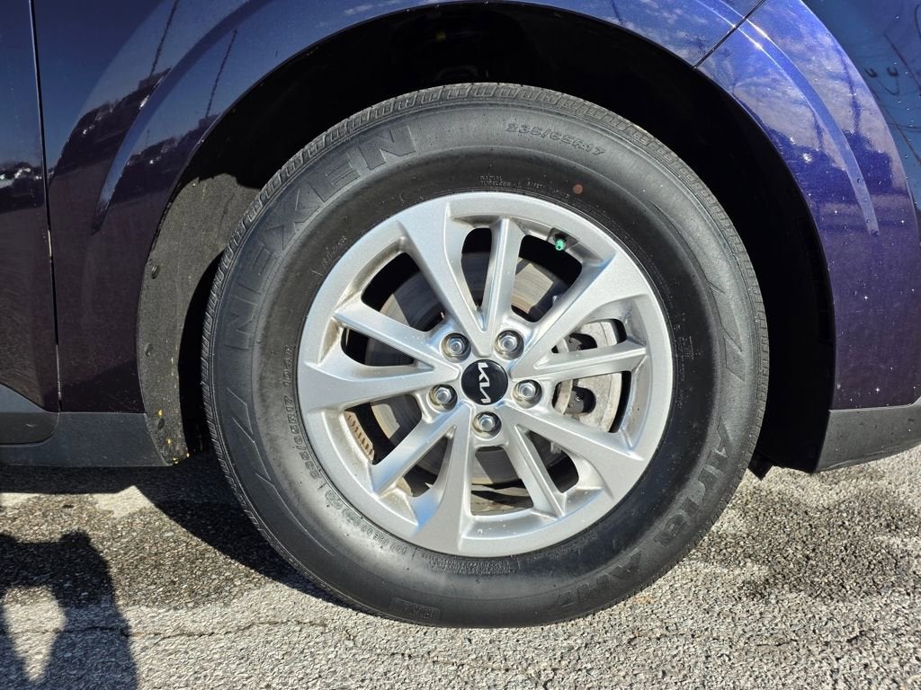 2022 Kia Carnival LX