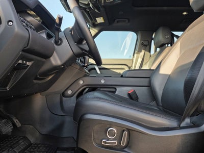 2024 Land Rover Defender X-Dynamic SE