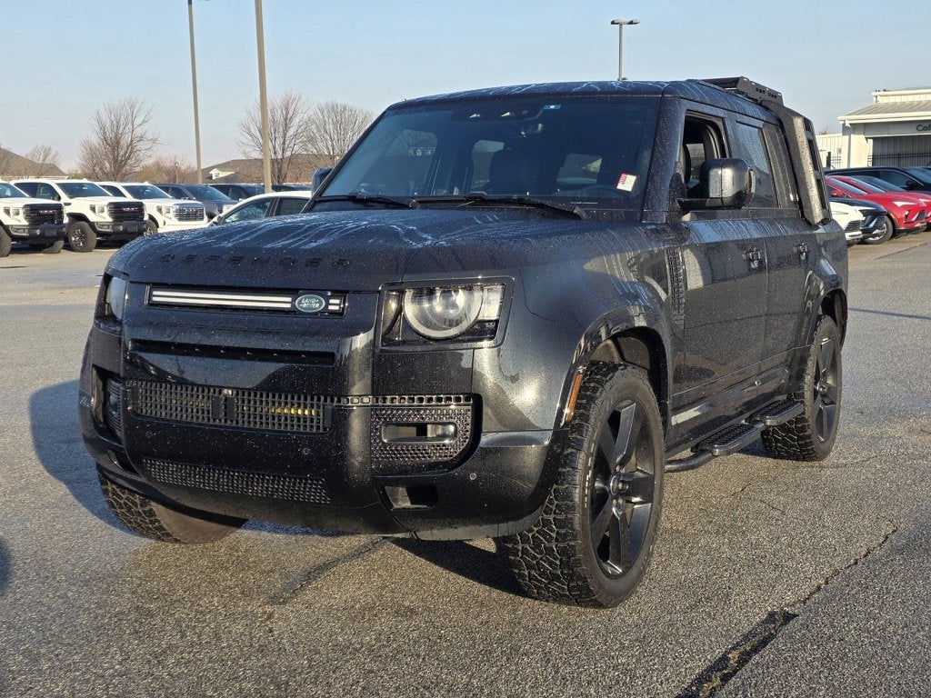2024 Land Rover Defender X-Dynamic SE