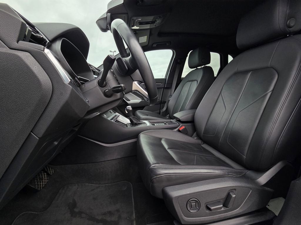 2024 Audi Q3 S line Premium