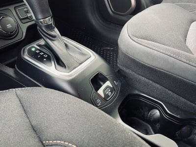 2023 Jeep Renegade Upland