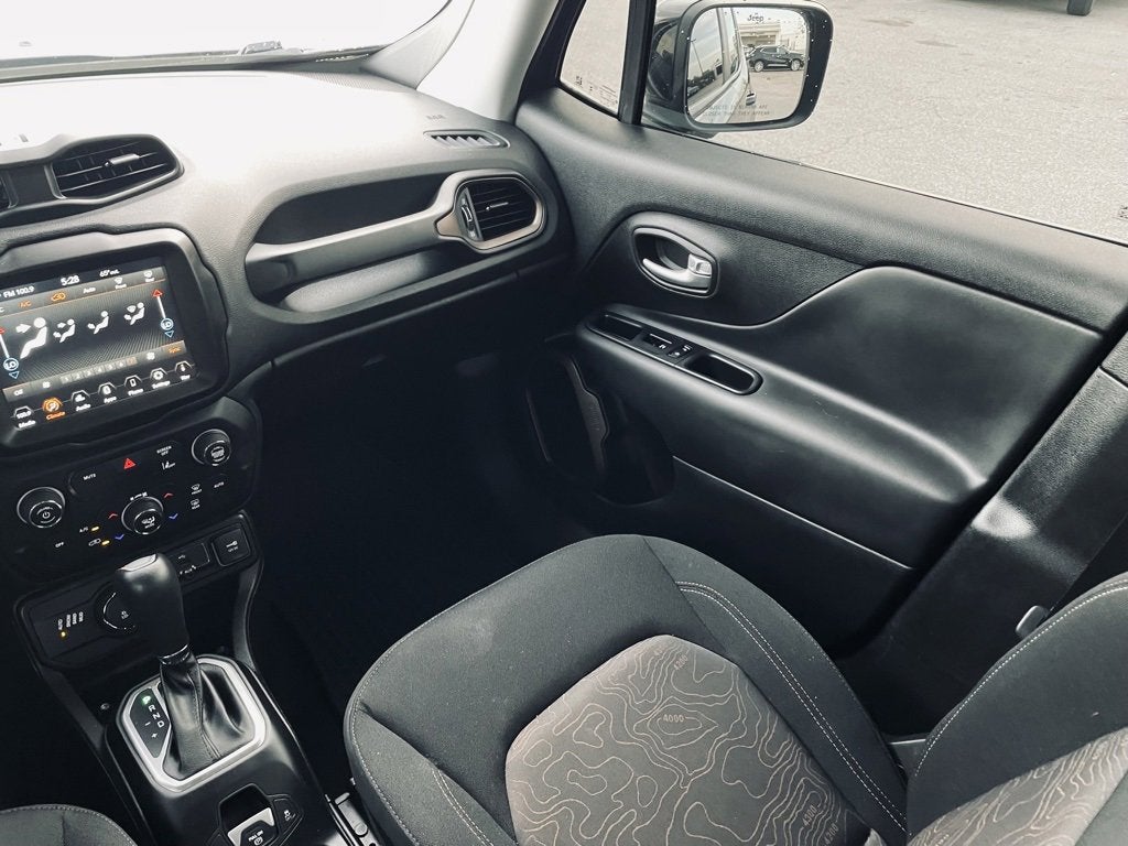 2023 Jeep Renegade Upland