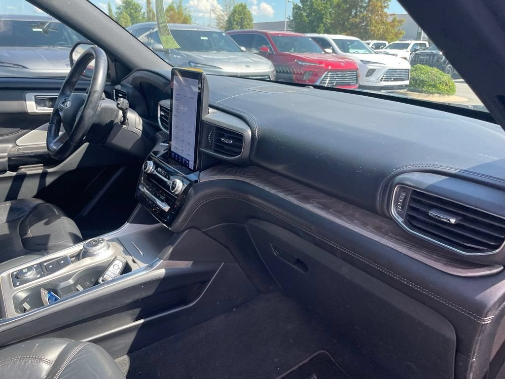 2022 Ford Explorer Platinum
