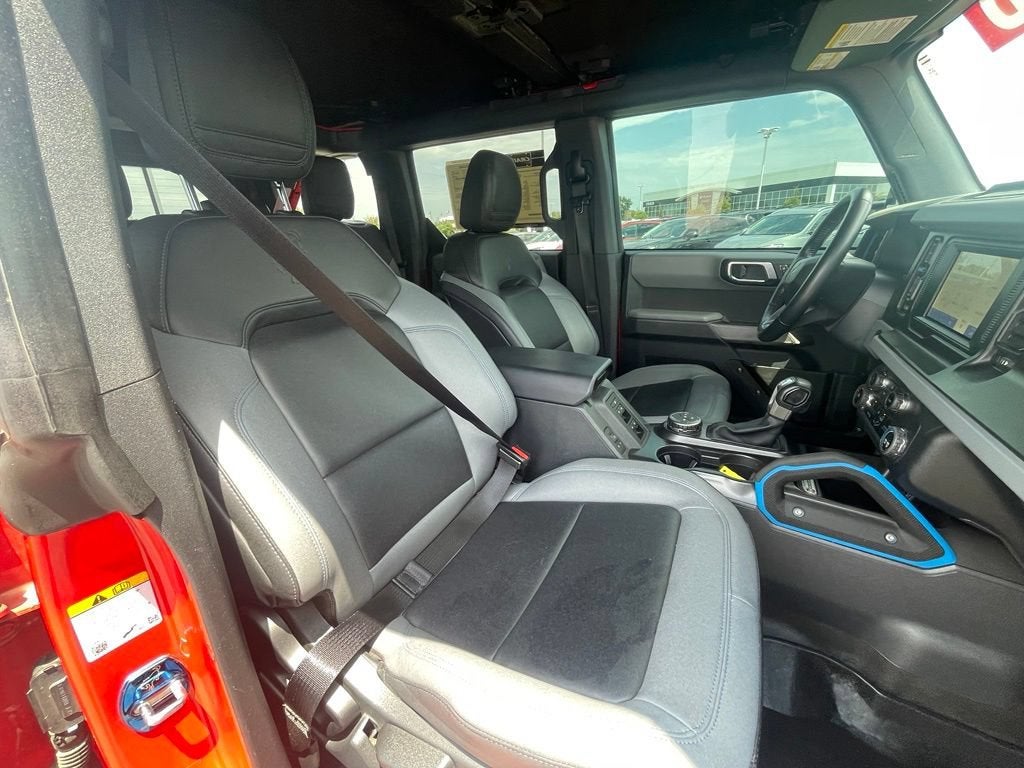 2023 Ford Bronco Base