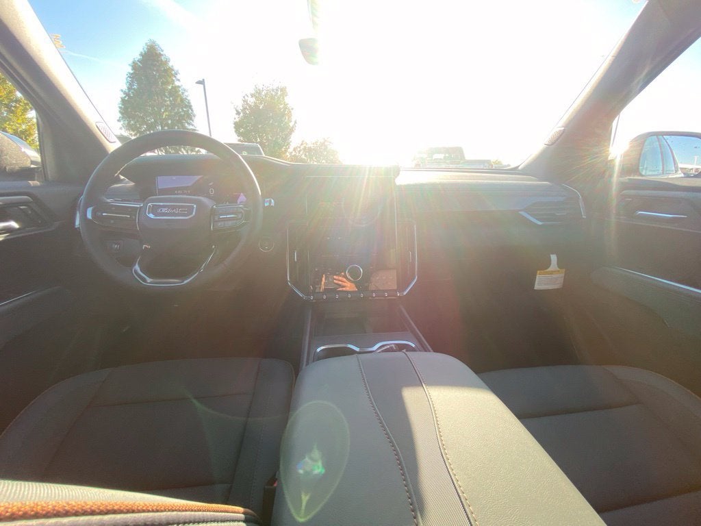 2027 GMC Acadia AT4