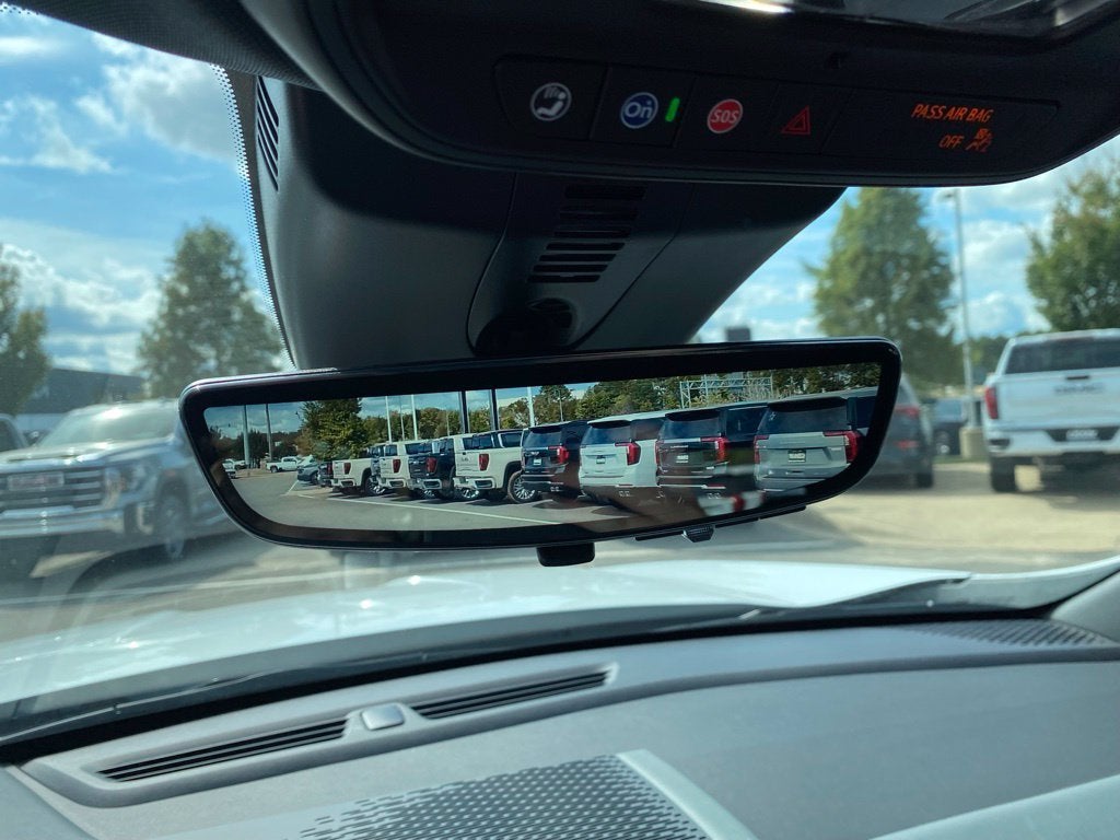2027 GMC Acadia AT4