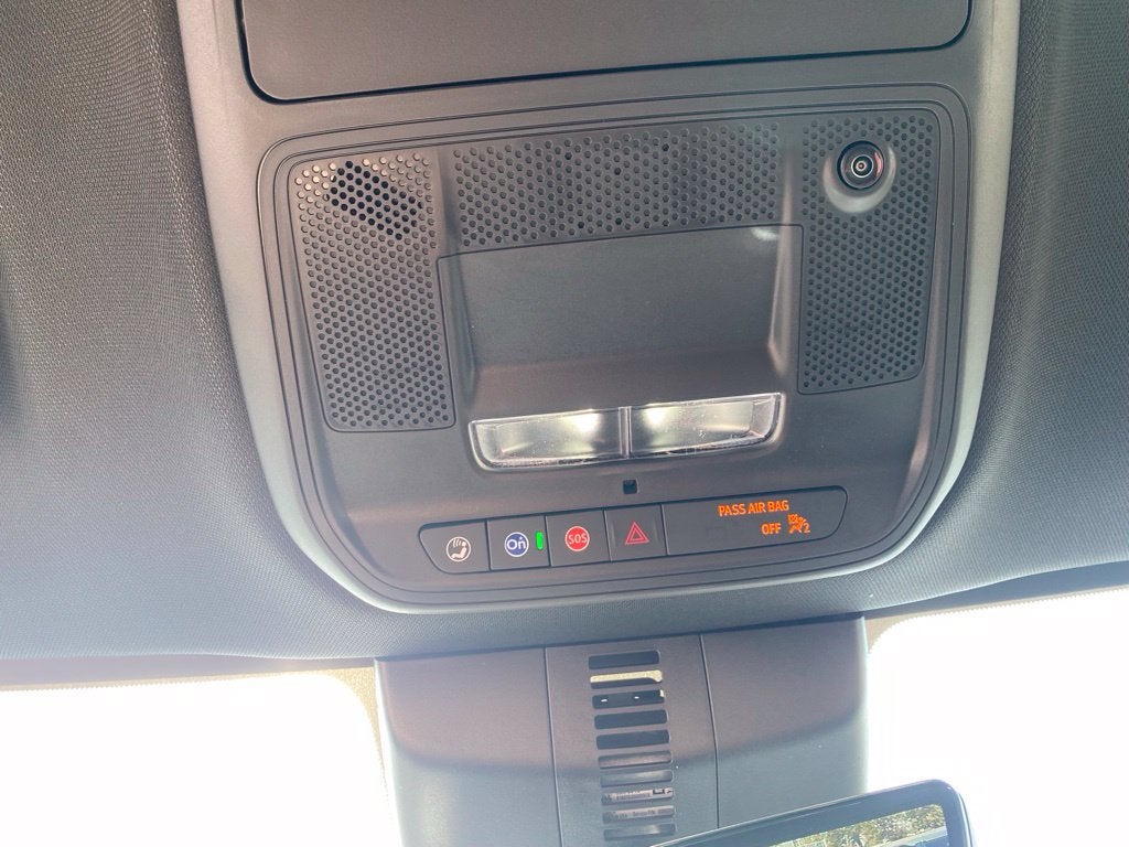 2027 GMC Acadia AT4
