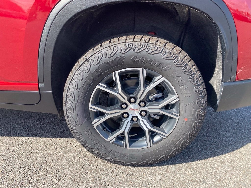 2027 GMC Acadia AT4