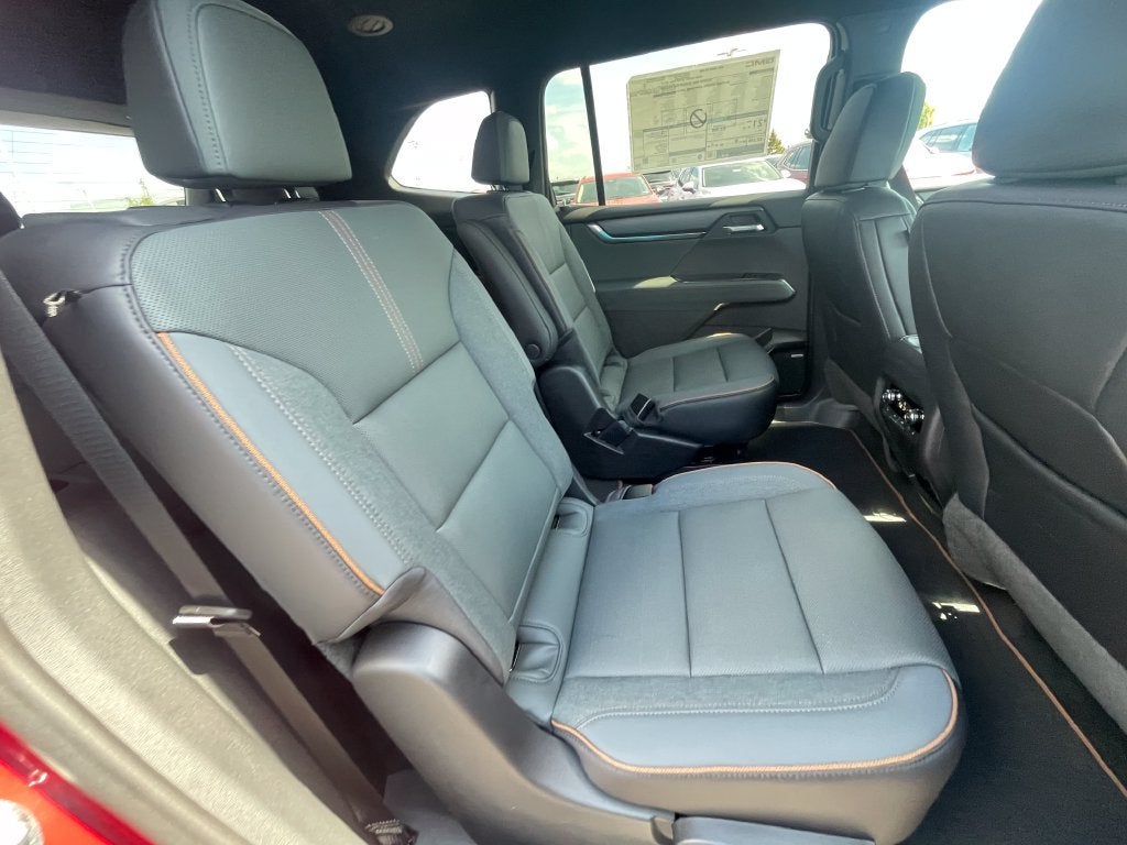 2027 GMC Acadia AT4