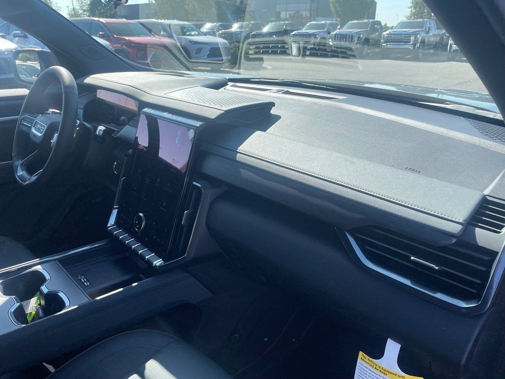 2027 GMC Acadia AT4
