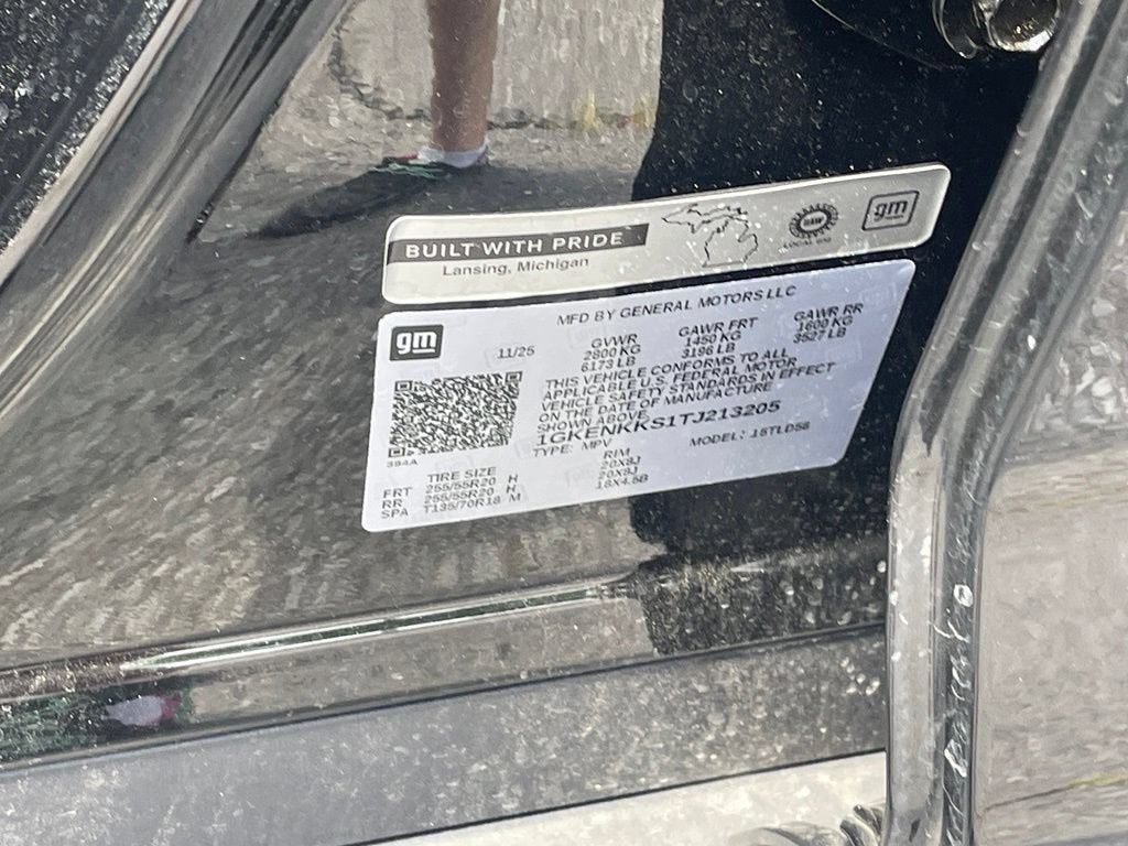 2026 GMC Acadia Elevation