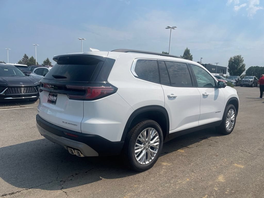 2027 GMC Acadia Elevation